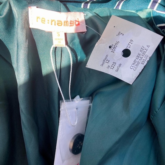 NWT Green and White Striped Blazer - Picture 2 of 2